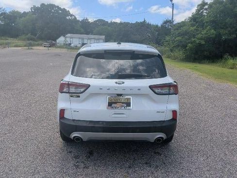 Used 2022 Ford Escape SE AWD/4WD image 6