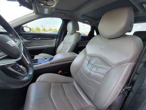 Used 2018 Cadillac CT6 Luxury AWD/4WD image 15