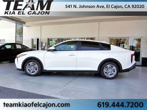 New 2026 Kia K4 FWD image 6
