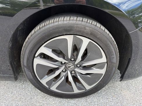 Used 2018 Honda Accord EX-L image 13