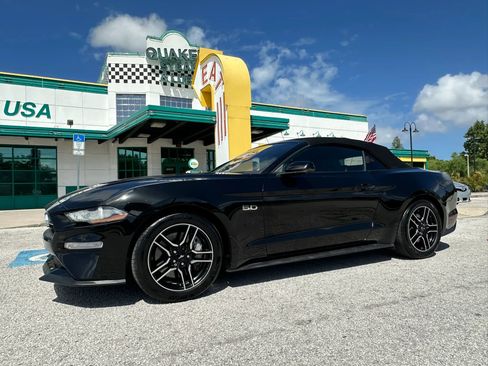 Used 2020 Ford Mustang GT Premium image 2