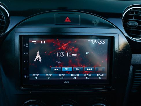 Used 2006 MAZDA MX-5 Miata Sport image 25