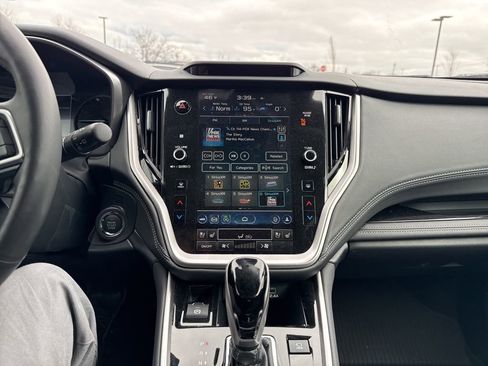 Used 2024 Subaru Outback Touring XT image 10