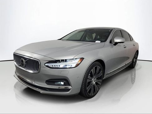 Used 2023 Volvo S90 B6 Plus w/ Protection Package Premier AWD/4WD image 3