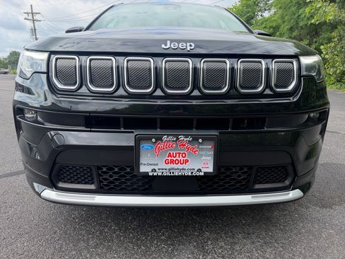 Used 2022 Jeep Compass Limited w/ Elite Group AWD/4WD image 4