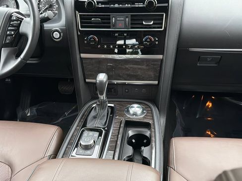 Used 2023 Nissan Armada Platinum w/ Captain's Chairs Package AWD/4WD image 21