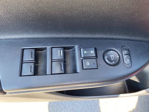 Used 2016 Honda Accord Sport image 18