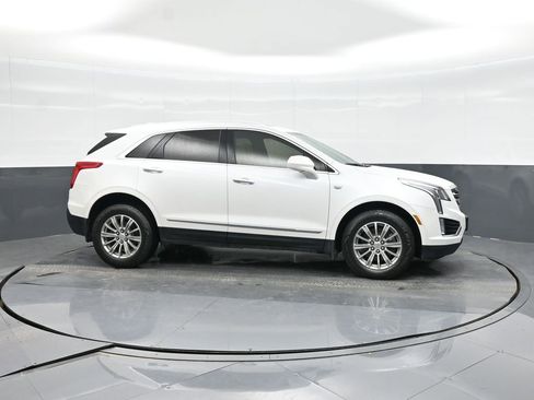 Used 2019 Cadillac XT5 Luxury FWD image 9