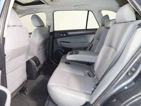 Used 2019 Subaru Outback 2.5i Limited AWD/4WD image 49