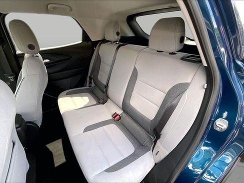 Used 2021 Chevrolet TrailBlazer LT w/ Convenience Package FWD image 25