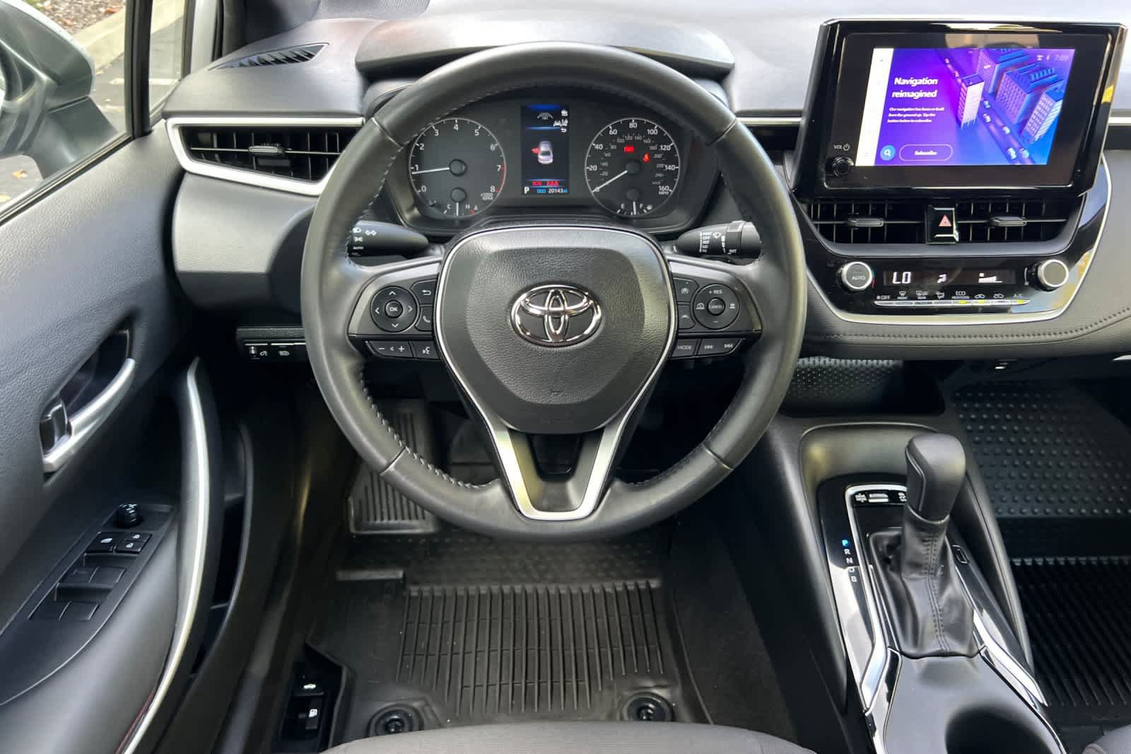 Certified 2024 Toyota Corolla SE FWD image 14