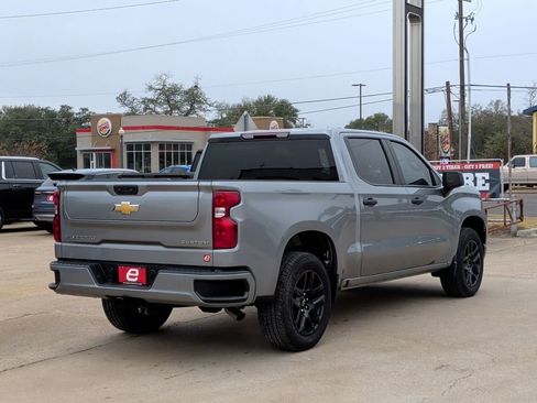 New 2025 Chevrolet Silverado 1500 Custom RWD image 8