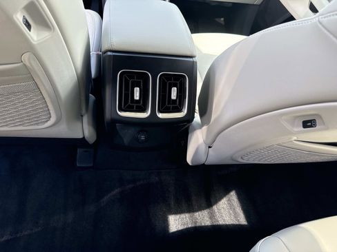 Used 2026 Kia Sorento S w/ S Panoramic Sunroof Package image 15