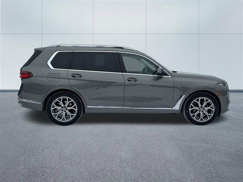 Certified 2023 BMW X7 xDrive40i w/ Executive Package image 5