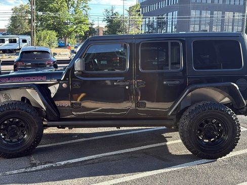 Used 2019 Jeep Wrangler Unlimited Rubicon AWD/4WD image 6