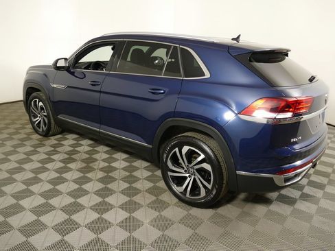 Used 2021 Volkswagen Atlas Cross Sport SEL Premium AWD/4WD image 5