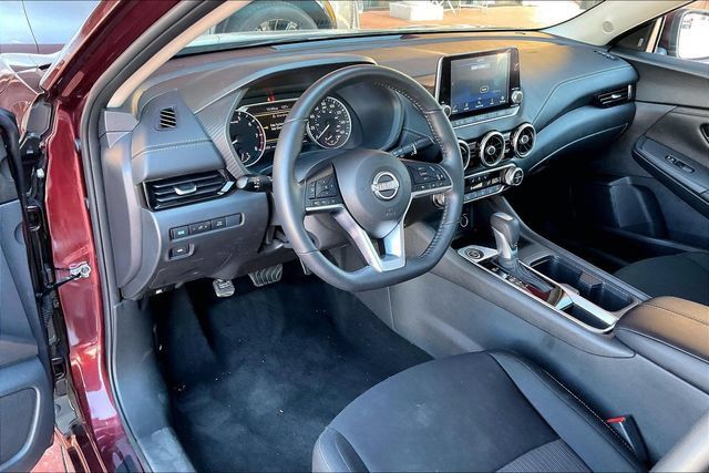 Used 2025 Nissan Sentra SV w/ All-Weather Package FWD image 14