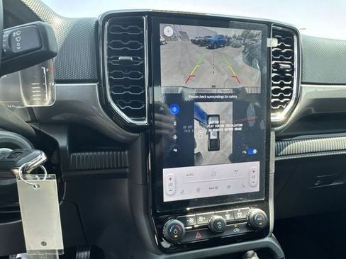 New 2025 Ford Ranger XLT w/ Equipment Group 301A High image 17