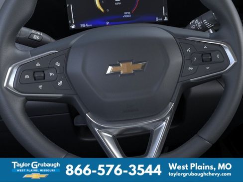 New 2026 Chevrolet Trax LT w/ Driver Confidence Package FWD image 19