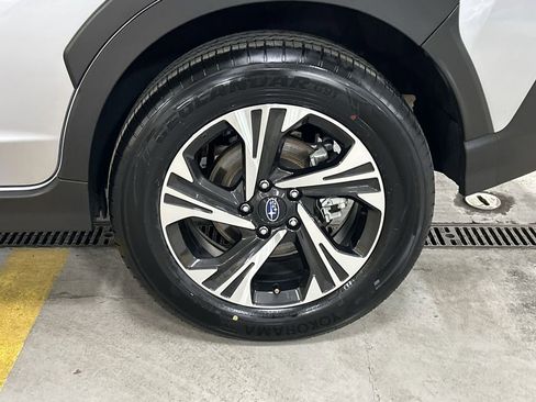 Certified 2025 Subaru Crosstrek 2.0i Premium image 11