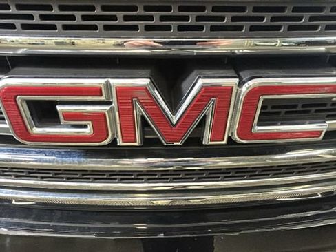 Used 2018 GMC Canyon SLE AWD/4WD image 8