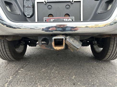 Used 2017 RAM 1500 Big Horn AWD/4WD image 23