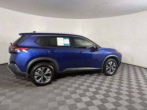 Used 2021 Nissan Rogue SV w/ Premium Package FWD image 7