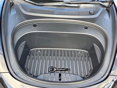 Used 2021 Tesla Model 3 Standard Range Plus image 19