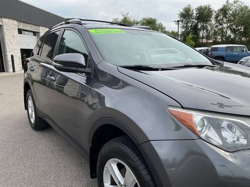 Used 2014 Toyota RAV4 XLE AWD/4WD image 11