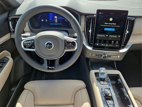 New 2026 Volvo XC90 B6 Ultra image 18