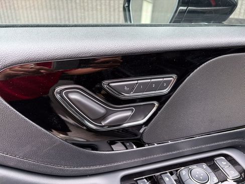 New 2026 Lincoln Aviator AWD image 15