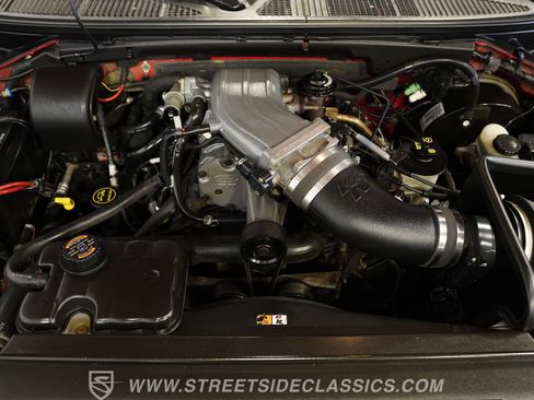 Used 2003 Ford F150 Lightning RWD image 4