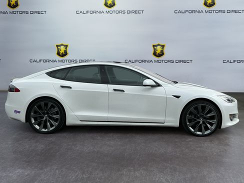 Used 2019 Tesla Model S 100D AWD/4WD image 4
