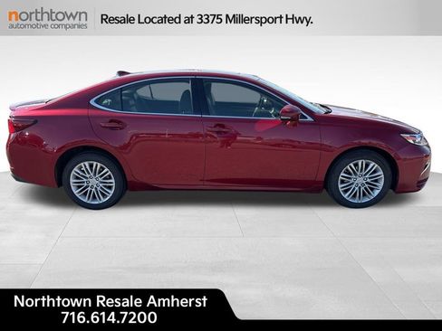 Used 2017 Lexus ES 350 image 2