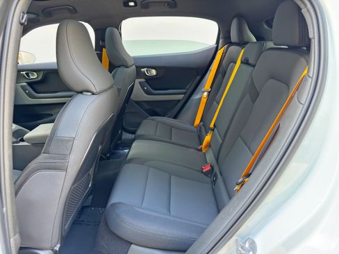 Used 2023 Polestar Polestar 2 w/ Pilot Pack AWD/4WD image 40