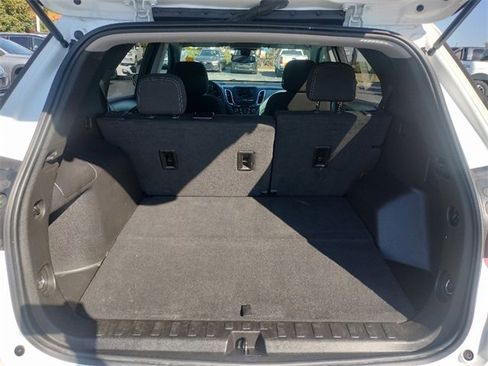 Used 2022 Chevrolet Equinox LT image 13
