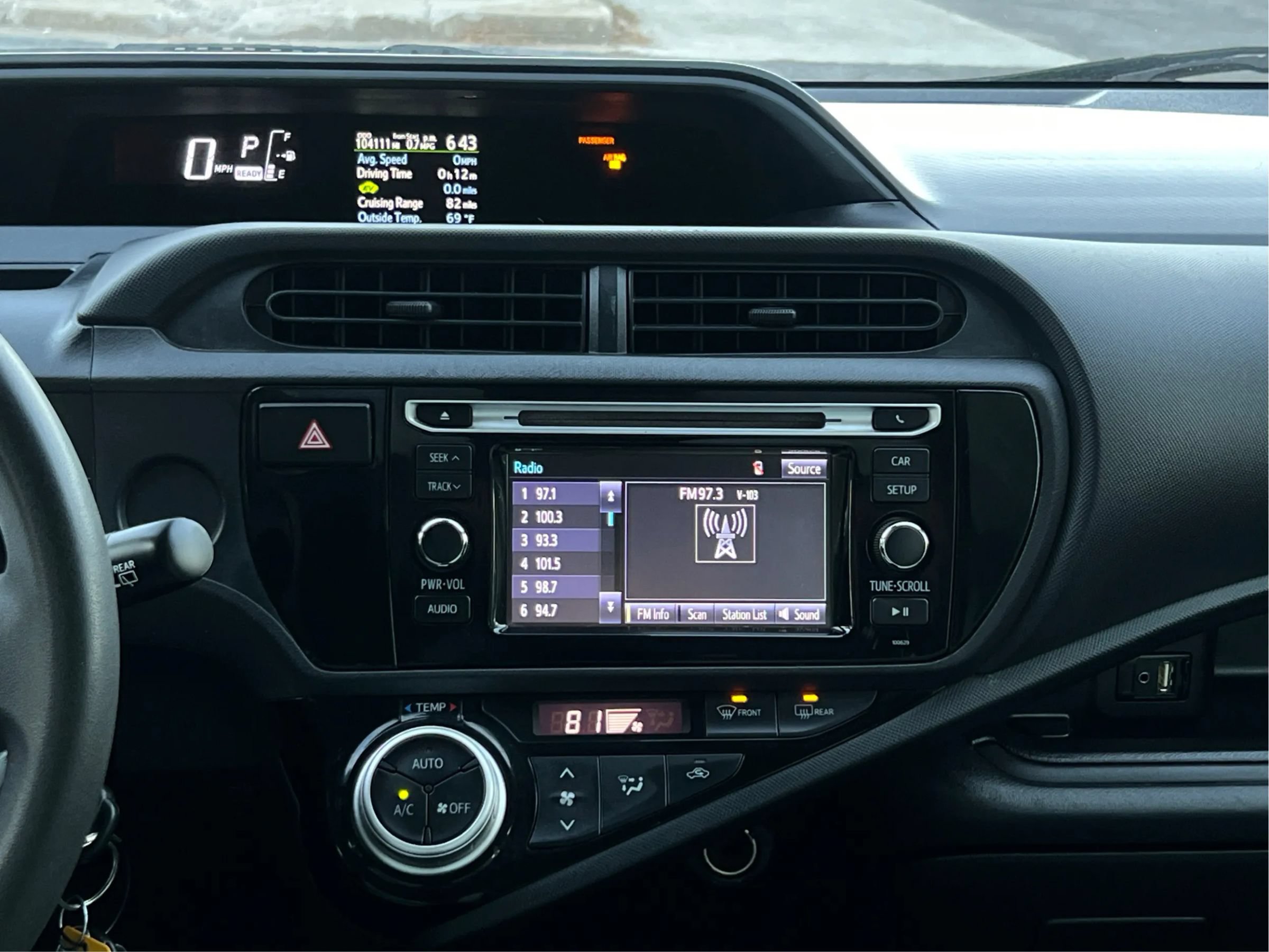 Used 2017 Toyota Prius C One FWD image 21