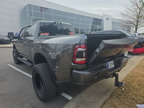 Used 2024 RAM 3500 Laramie w/ Night Edition image 6