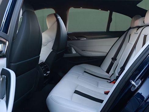 Used 2023 BMW M5 Competition w/ Competition Package image 13