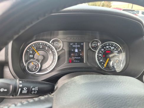 Used 2022 RAM 1500 Big Horn RWD image 16