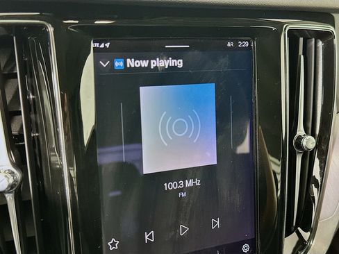 Used 2024 Volvo S60 B5 Core image 21