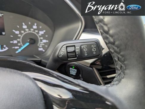 Used 2022 Ford Escape SE w/ Convenience Package image 24