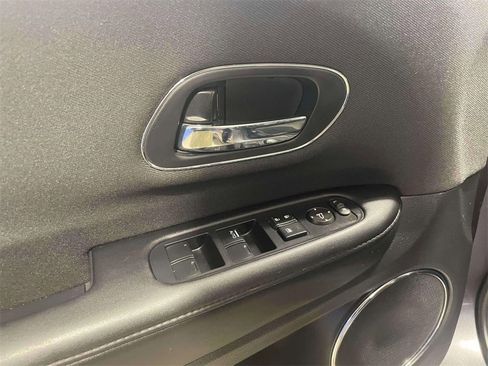 Certified 2022 Honda HR-V EX image 15