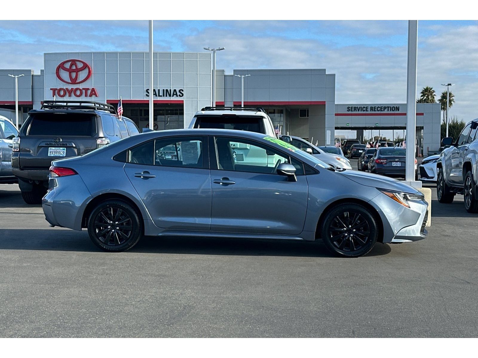 Certified 2025 Toyota Corolla LE FWD image 3