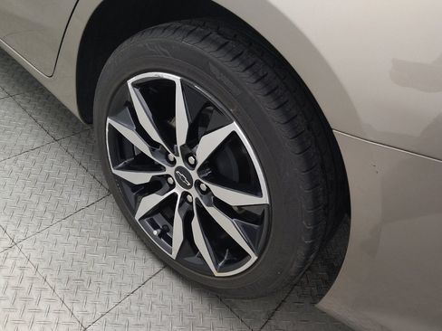 Used 2022 Chevrolet Malibu RS FWD image 31