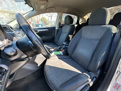 Used 2015 Nissan Sentra SV image 12