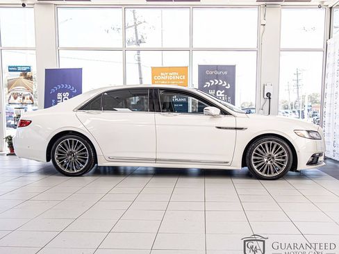 Used 2017 Lincoln Continental Black Label w/ Technology Package AWD/4WD image 9