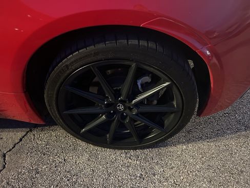 Used 2023 Toyota GR86 Premium image 13