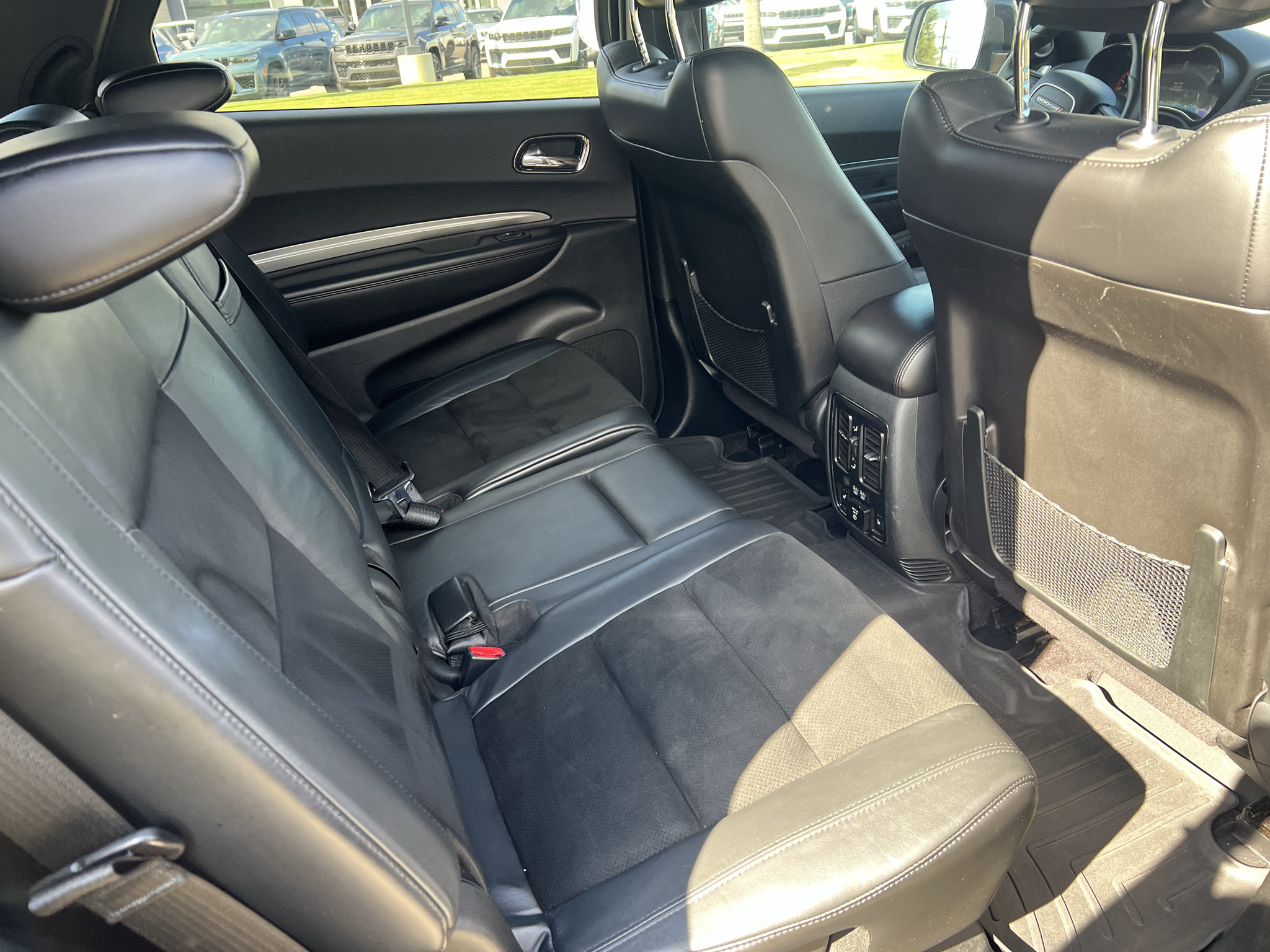 Used 2018 Dodge Durango GT w/ Blacktop Package RWD image 11