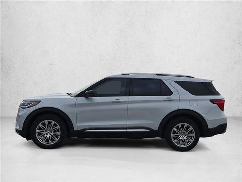 New 2026 Ford Explorer Platinum image 5